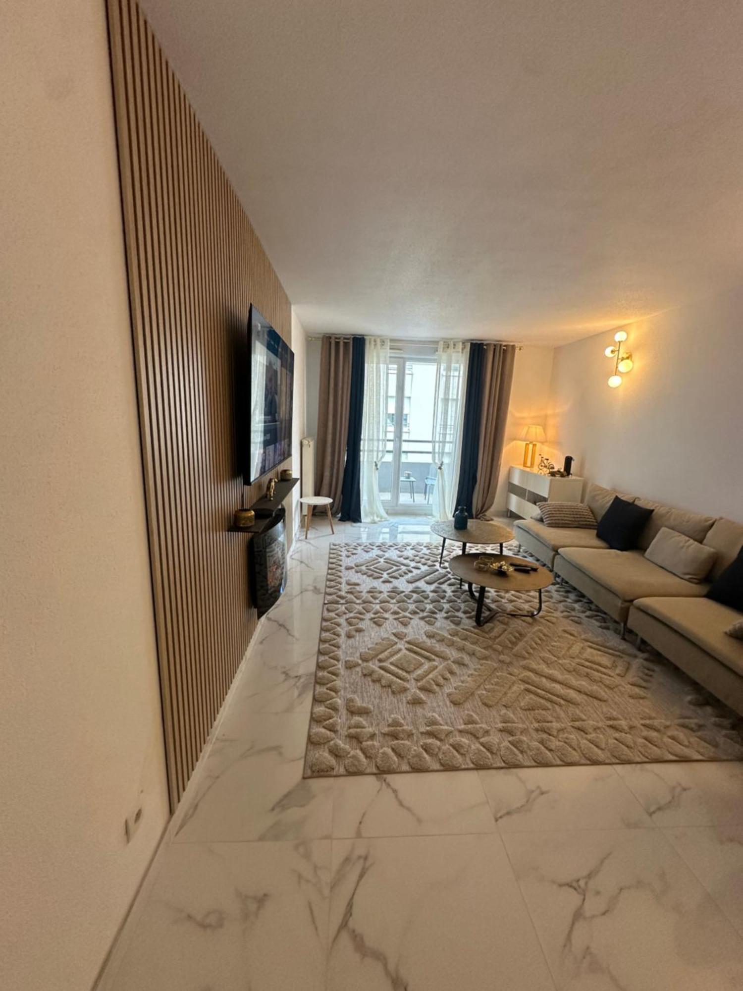 Tres Beau Trois Pieces Avec Vue Degagee Lägenhet Strasbourg Exteriör bild